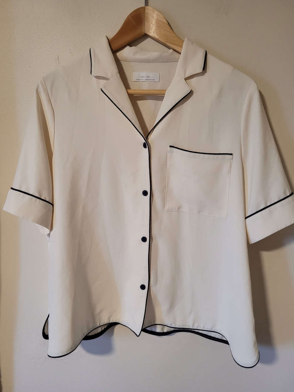 OAK + FORT Cream Button-Up Top with Notched Collar